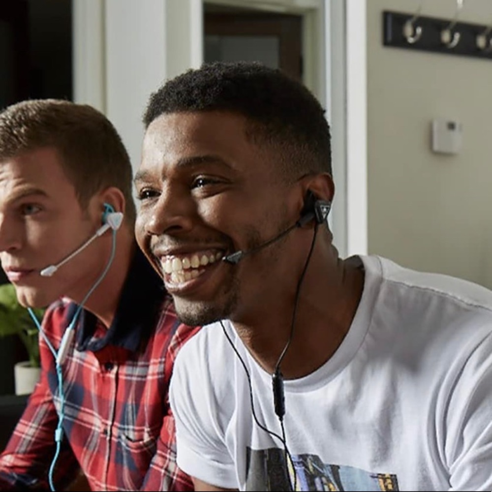 Turtle Bay: Battle Buds In-Ear Gaming Headset - Black/Silver